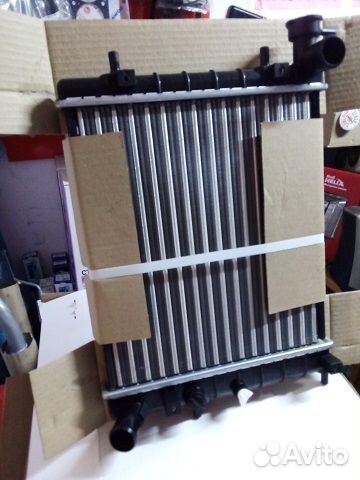 Радиатор охлаждения Hyundai accent
