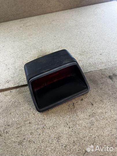 Vovlo s70 задний стоп сигнал
