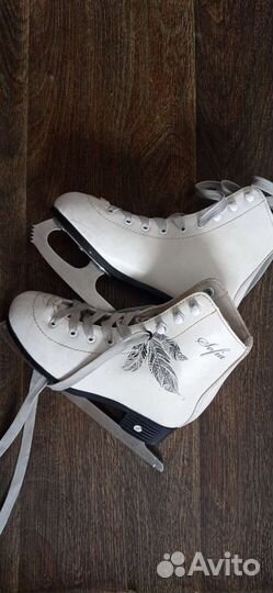 Коньки детские