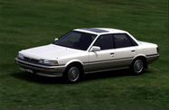 Toyota Vista V20 (1986—1990) Седан