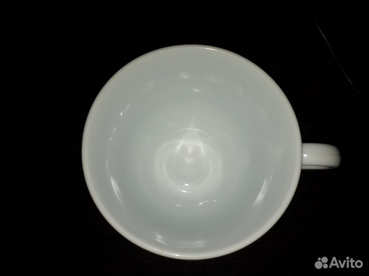 Чайный сервиз, белый с рисунком