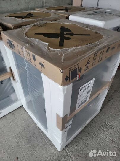 Новая посудомоечная машина Electrolux kemb9310L