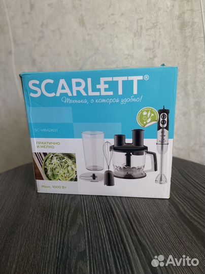 Погружной блендер с чашей Scarlett новый