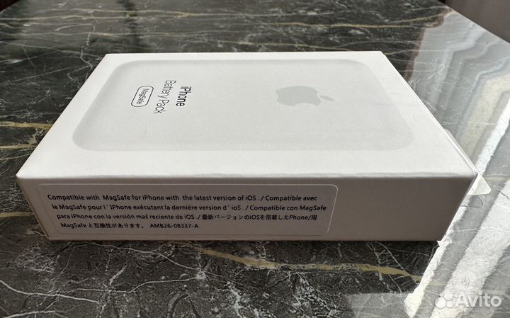 Внешний аккумулятор MagSafe Apple