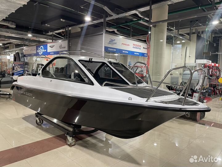 Катер Феникс 530 (Phoenix 530 )