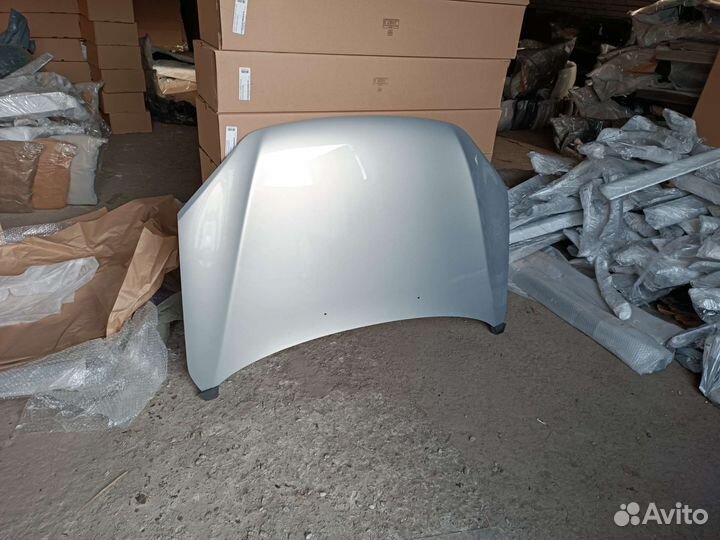 Гранта капот рислинг серебристый автоваз