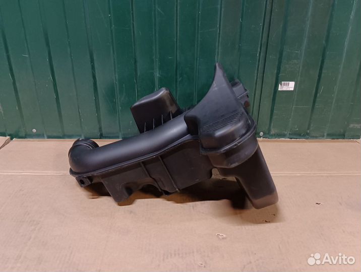 Резонатор воздушного фильтра Kia Rio FB