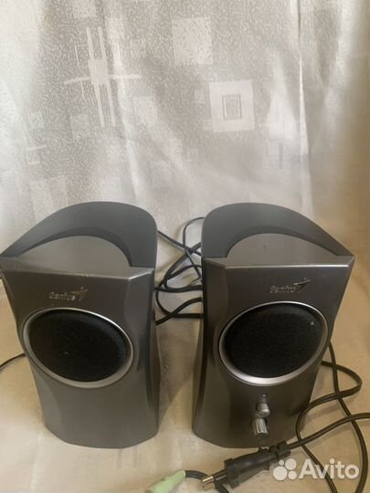 Компьютерные колонки genius