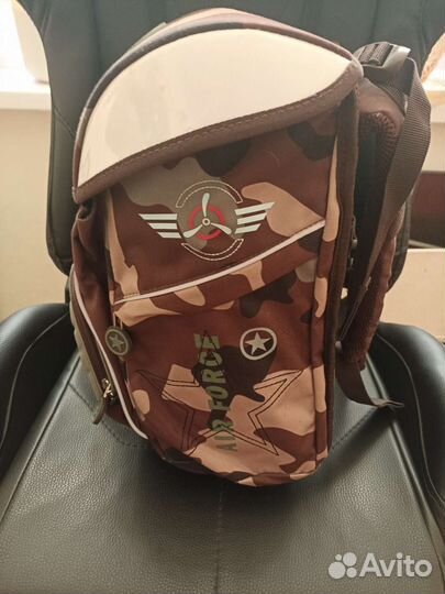 Школьный рюкзак