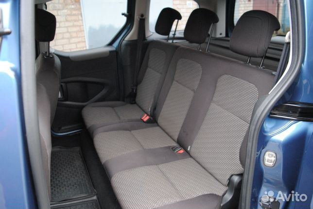 Сиденья задние 2+1