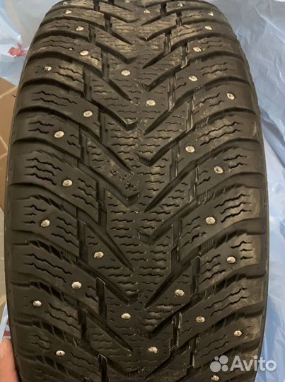 Nokian Tyres Hakkapeliitta 8 235/60 R17 106C