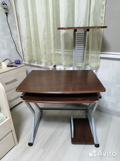 Компьютерный стол бу бесплатно