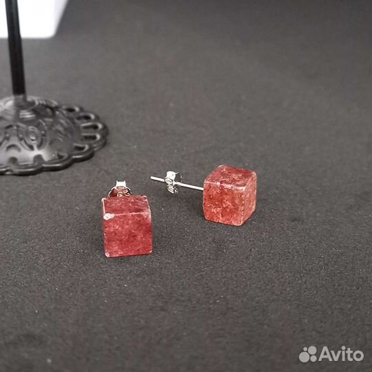 Серебряные серьги 925. Природные камни
