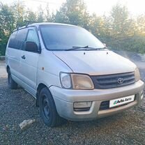 Toyota Lite Ace Noah 2.0 AT, 2000, 230 000 км, с пробегом, цена 470 000 руб.