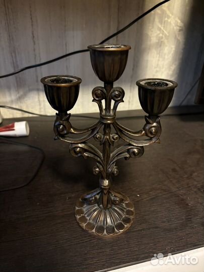 Подсвечник бронзовый