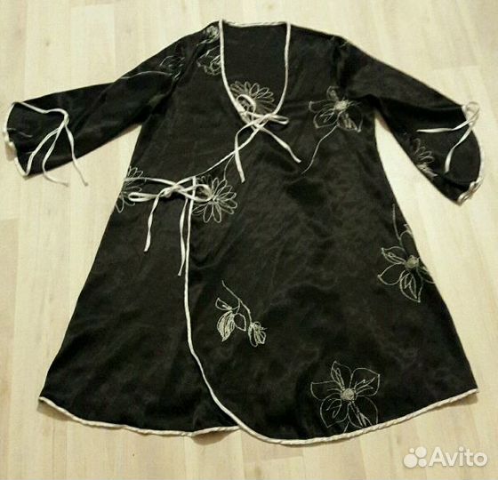 Халатик в отличном состоянии