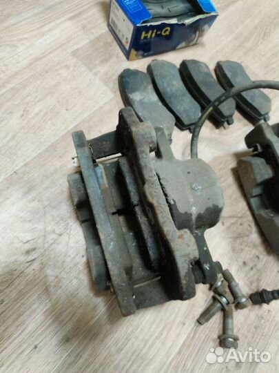 Суппорта dodge charger 2005-2010