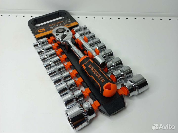 Трещотка 1/2 с головками в наборе