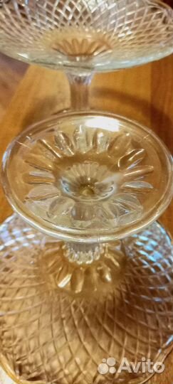 Ваза для фруктов на ножке ссср.Цена за две