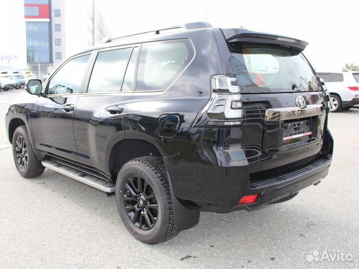 Toyota Land Cruiser Prado 2.8 AT, 2022, 70 км