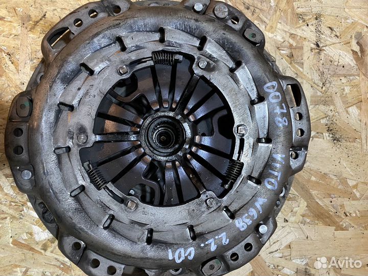 Сцепление в сборе Mercedes Vito W638 2,2CDI