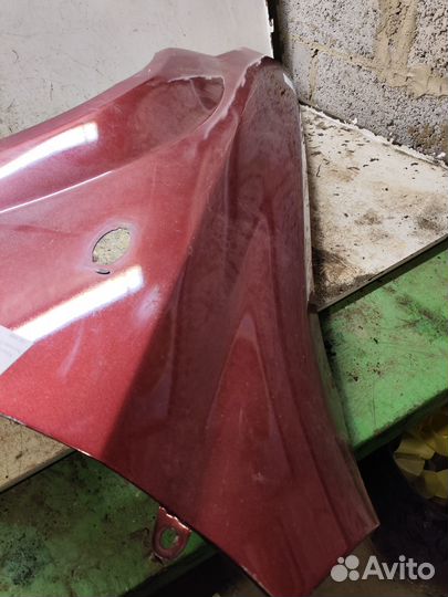 Крыло переднее левое Chevrolet Lacetti хетчбэк