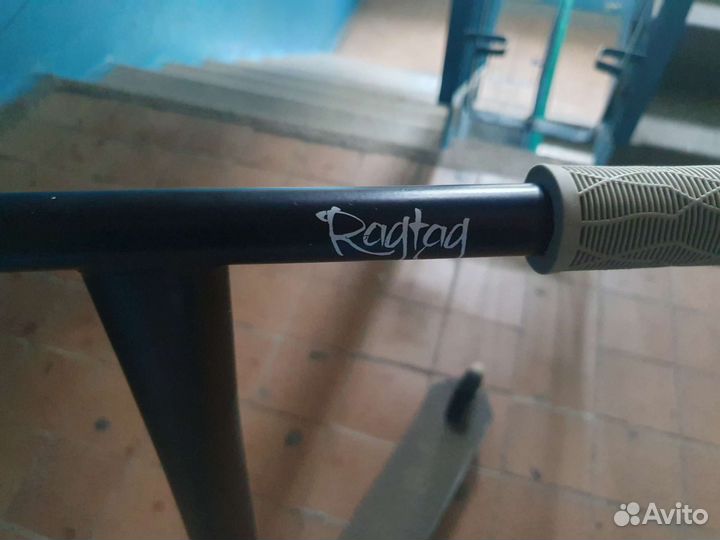 Самокат трюковой