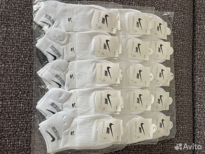 Носки Nike белые unisex