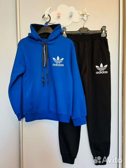 Спортивный костюм adidas для мальчика