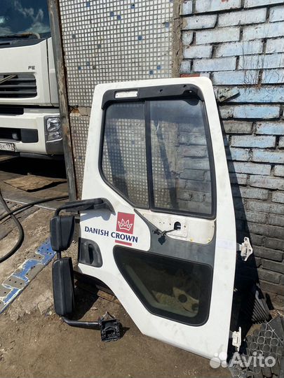 Дверь volvo FE/FL