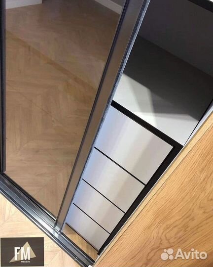 Шкаф встроенный