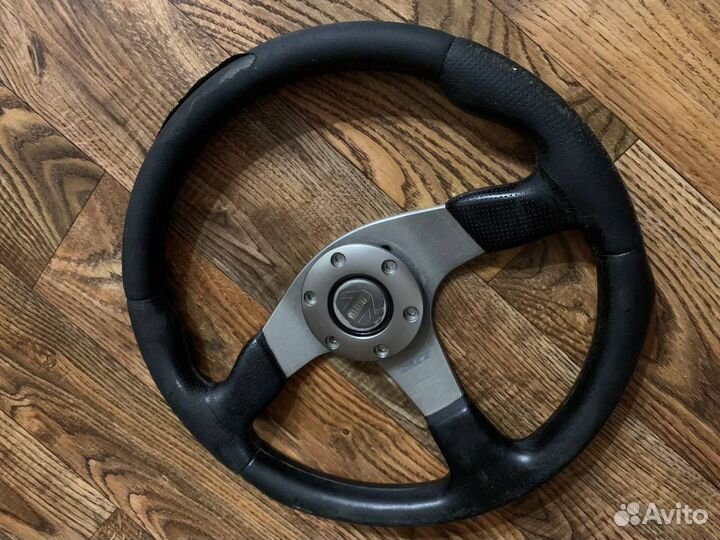 Руль momo race оригинал