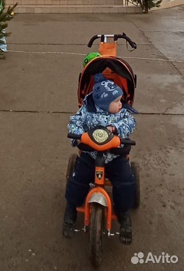 Трехколесный велосипед коляска