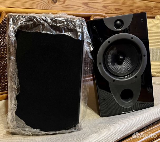Полочная акустика, колонки Wharfedale Evo-2 10