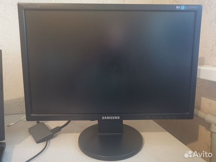 Монитор Samsung SyncMaster 943NW (LS19mynkbba/EN)