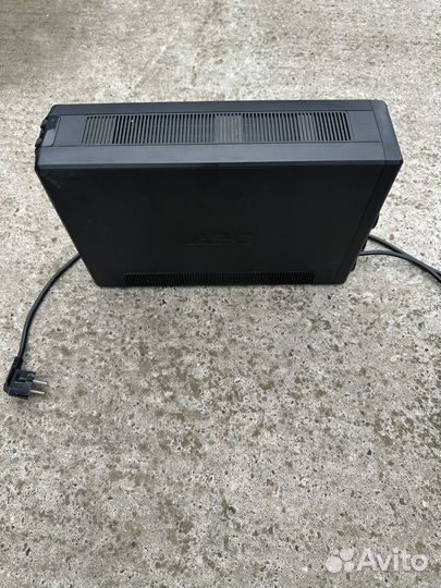 Ибп APC Back-UPS Pro 900