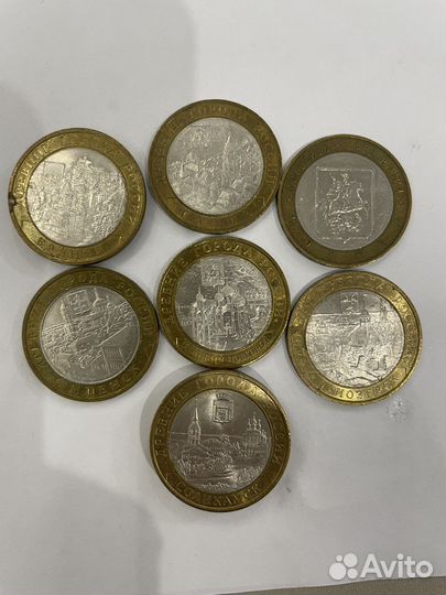 Юбилейные монеты