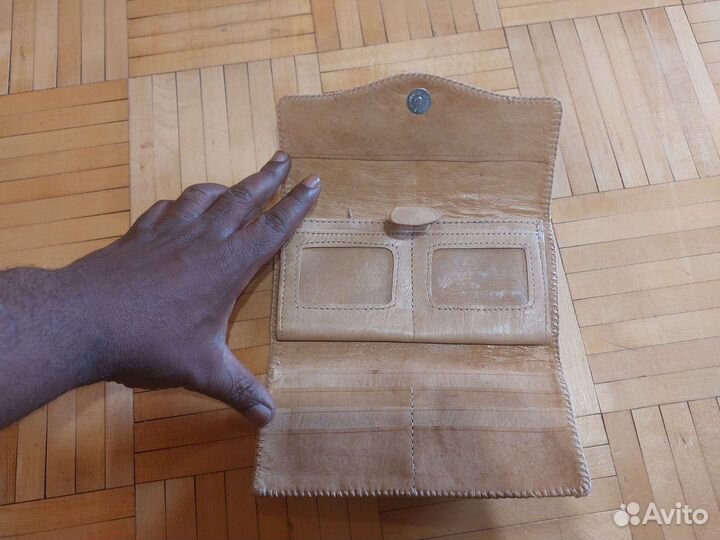 Женский кошелек из кожа кобра