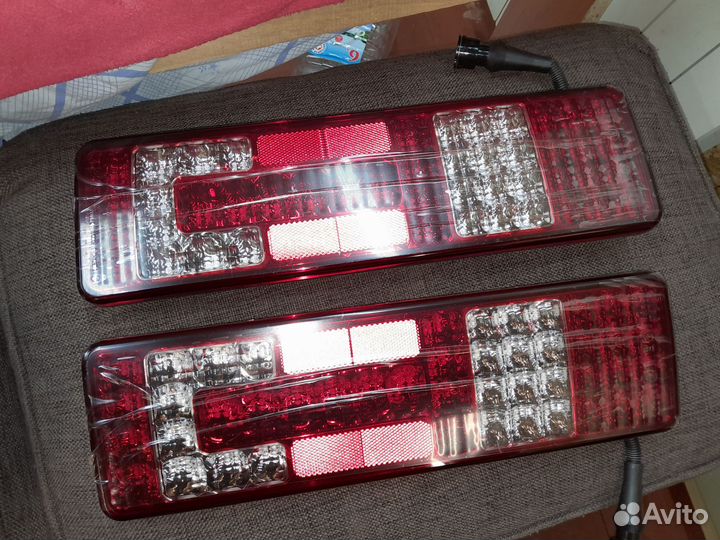 Фонарь для авто