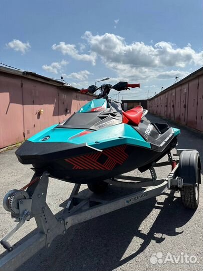 Гидроцикл BRP Sea Doo Spark