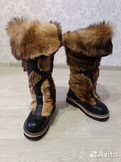 Монгольские сапоги унты