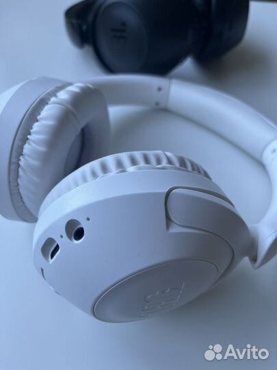 Купить наушники JBL 900 BT