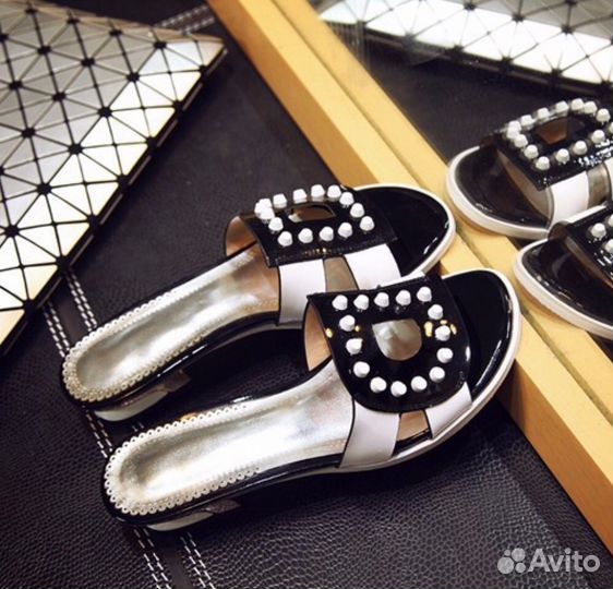 Шлёпки, сандалии