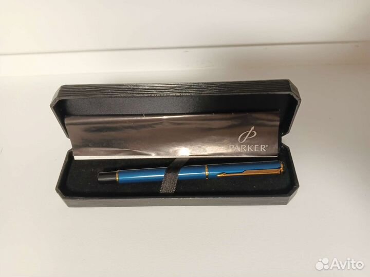 Перьевая ручка parker