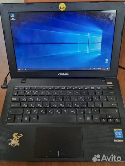 Нетбук asus