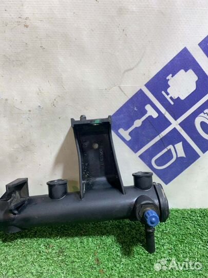 Топливная рампа Citroen C4 хэтчбек 1.6 NFU 2006