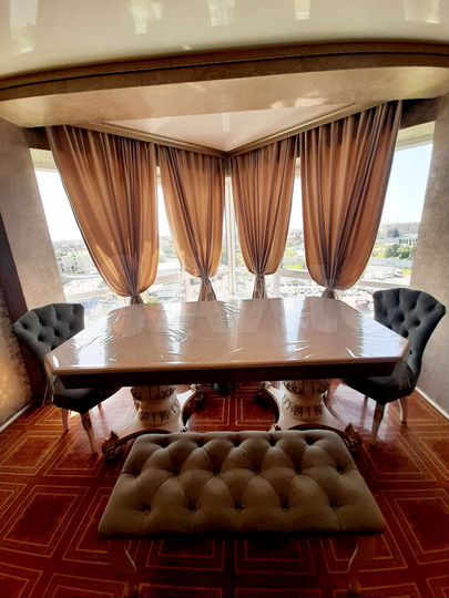 3-к. квартира, 90 м², 8/9 эт.