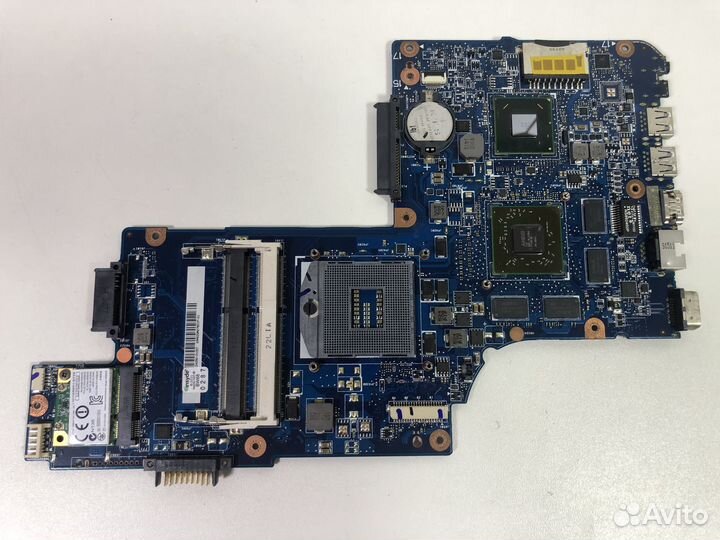 Toshiba L850-A700 на запчасти