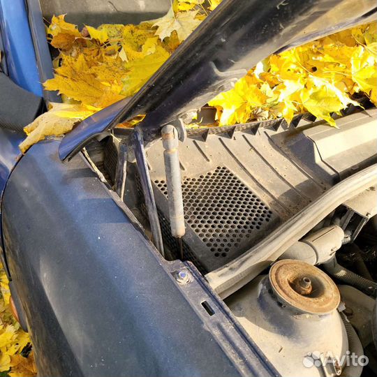 Петли капота на опель вектра