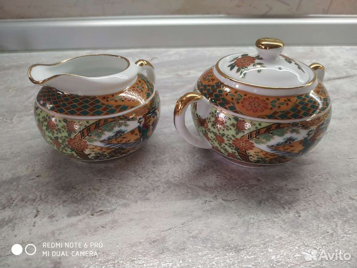 Сахарница и молочник (фарфор)